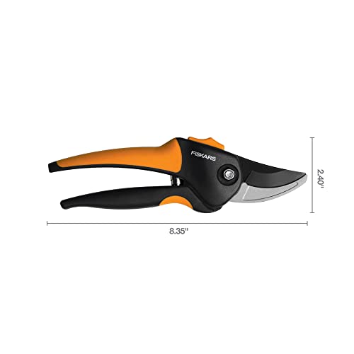 Fiskars 384490-1002 Garden Scratch Tool Set with Shovel, Hand Rake and Spade for Weed Removal, Digging, Gardening, Black/Orange & 79436997J Softgrip Bypass Pruner, Black/Orange Small Tool Set + Bypass Pruner Standard Packaging