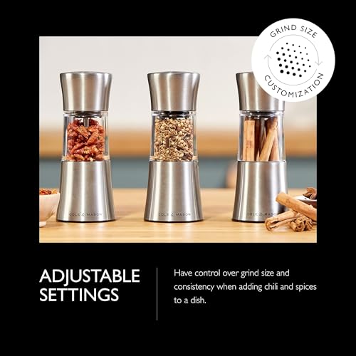 Cole & Mason Stadhampton Chilli and Spice Mill, Manual Nutmeg Grinder, Adjustable Coarseness,