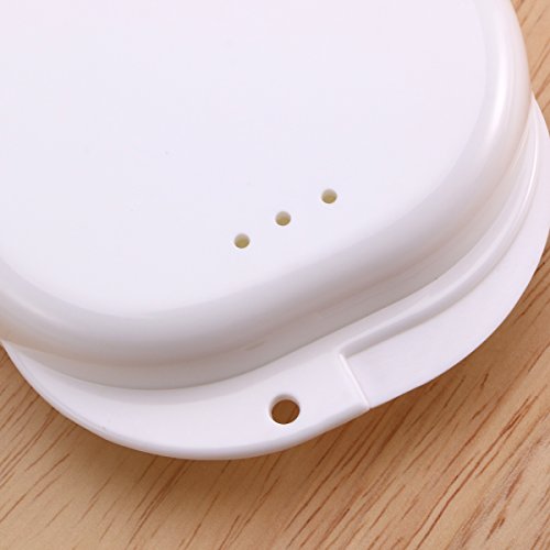 ULTNICE 2 x Retainer Box with Ventilation Holes and Snap Lock Storage Box for and Prostheses Tooth Holder Box 17 x 16.4 x 5.6 cm White
