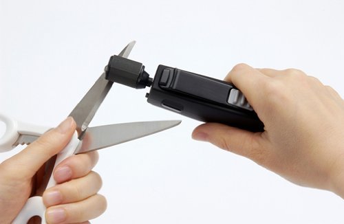 Kyocera SS-30 Fine Sharpener, Knife Sharpener, Electric Knife (Stainless Steel, Titanium, Steel), For Gardening, Cutlery, Scissors, Sickle, Fine Ceramic Whetstone, Guide Included, 2 AA Batteries Sold For metal cutlery (stainless steel, titanium, steel)
