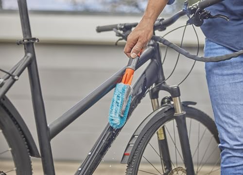 Gardena Cleansystem Bicycle Brush: Cleaning Brush for Washing Bicycles, Trailers or pushchairs, incl. Replaceable Sponge, with Water-Flow Regulation (18865-34)