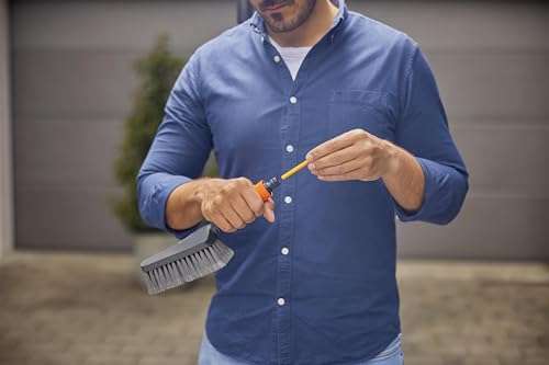 Gardena Cleansystem Hand-Held Brush M soft Medium-size cleaning brush with hose connection, flat body, for smaller, sensitive surfaces outside, with water-flow regulation (18841-20)