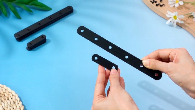 Yinkin 100 Pcs 2.2"x0.6" Black Stainless Steel Flat Straight Braces Mending Plates with 200 Screws, Rustproof Straight Brackets for Furniture, Shelves, Cabinets & DIY Wood Joint Repair 2.2 Inches/ 57 mm