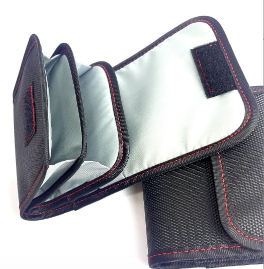 Professional Photography Filter Bag, 3-Pocket Camera Lens Filter Bag Entrainment, Waterproof And Dustproof Anti-Fall Design Suitable for 25mm-82m Filters, Pack of 2 (Black) Black