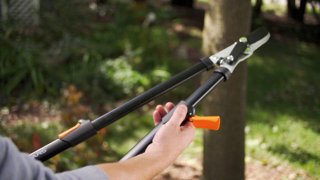Fiskars 28" Power-Lever Garden Bypass Loppers, 1.75" Cut Capacity 28" Lopper