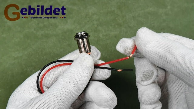 Gebildet 3 x Waterproof Push Button Locking Push Button Stainless Steel Button On Off 12 mm 2A/12V/24V/125V/250V with Wire (Protruding) 12mm Silver Protruding Head