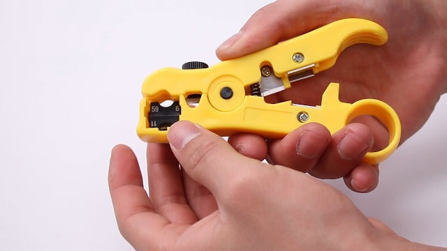 Delgada Coaxial Cable Crimper Kit Coax Compression Tool RG6 RG59 RG11 Cable Crimping Tool Connector Kit with 20PCS F Compression Connectors DL-YGB
