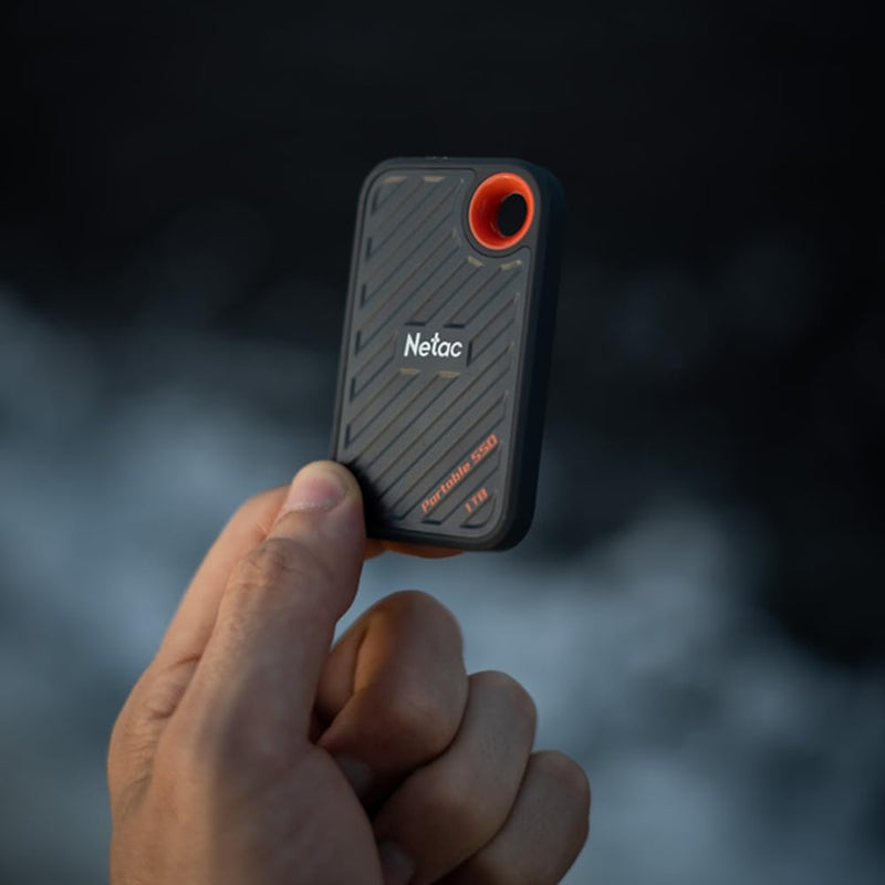 Netac 512GB Extreme Portable SSD External Solid State Drives Up to 2000MB/s Read 1700MB/s Write Speed, USB 3.2 Gen.2 Business Travel Essential Supports Win to Go Dust-Resistant ZX20