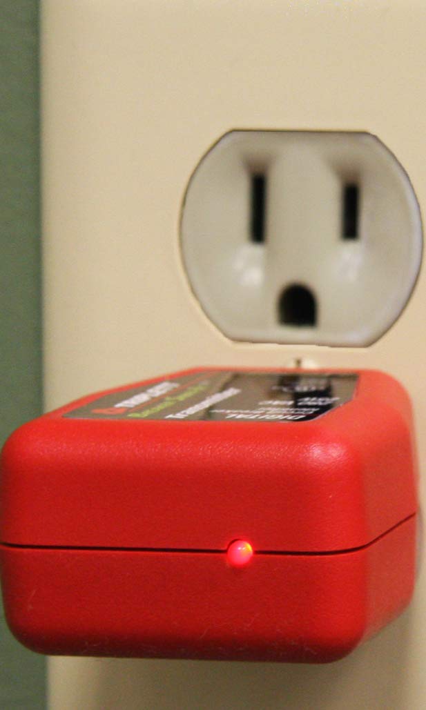 Triplett 9650 Breaker Sniff-It Automatic Circuit Breaker Locator with Audible and Visual Indication