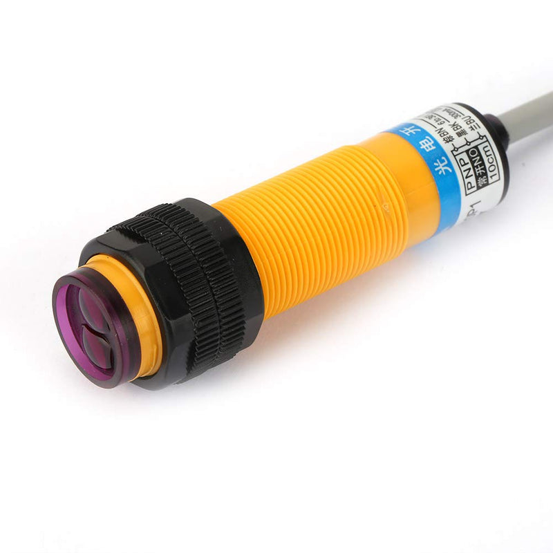 E3F-DS10P1 Infrared light barrier 10 cm inductive distance proximity sensor M18 infrared beam reflection light barrier sensor 3-wire PNP closer DC 6-36V