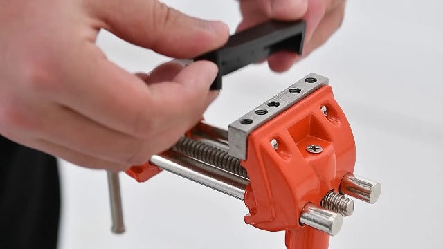 MAXMAN Clamp Bench Vise, 360° Cast Steel Swivel Base, Woodworking for DIY Orange