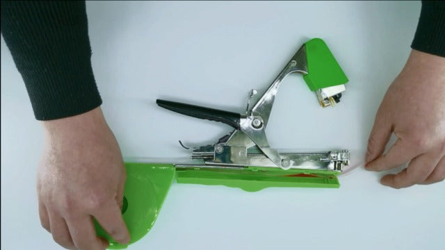 Plant Tying Machine Tool,Plant Tape Gun with 10000pcs Staples 20 Rolls Tape and Replacement Blade for Grapes,Raspberries,Tomatoes and Vining Vegetables Tying Tool(Green) Green