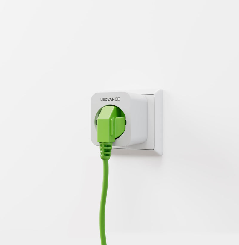 LEDVANCE wifi socket, WiFi electricity meter for socket for the SMART Home. Compatible and controllable with Google, Alexa or via app, 2.4GHz, pack of 1 indoor latest model