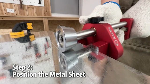 Saker One-Station Sheet Metal Bender, Sheet Bending Roller Tool Small Red