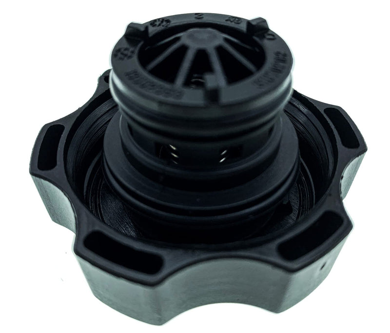 2000-2022 Universal Coolant Reservoir Cap for Chevy GMC Buick Cadillac -Silverado 1500 2500 3500 Express Avalanche Suburban Captiva Cavalier Equinox Malibu Savana Sierra Yukon Radiator Surge Tank Cap 13502353