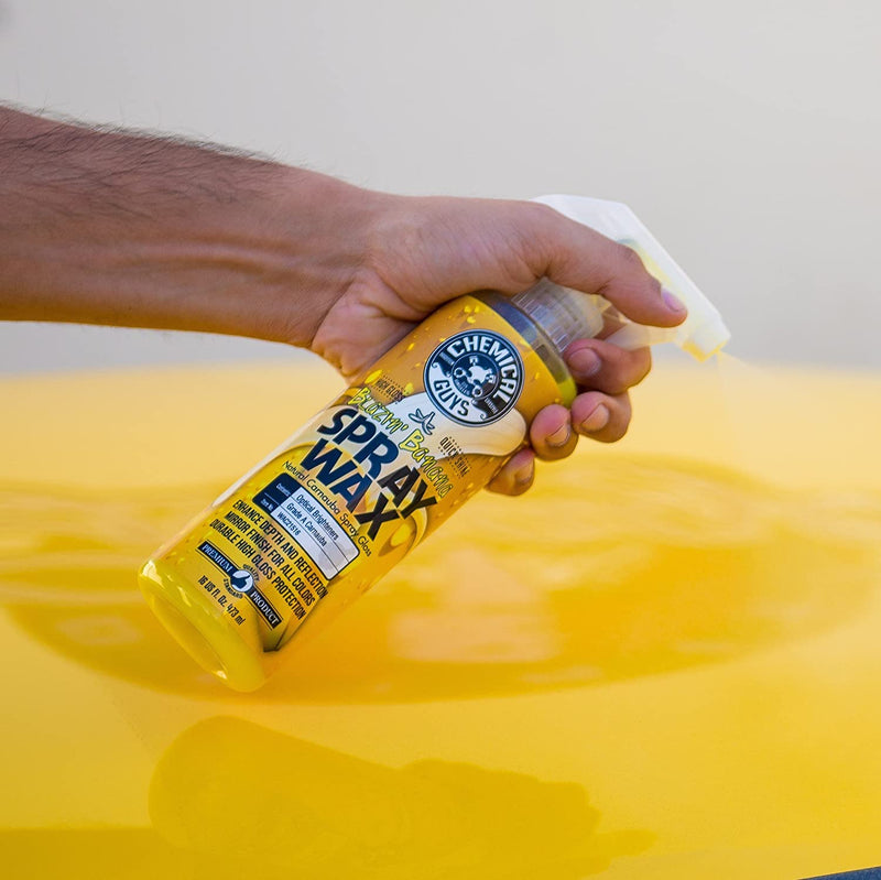 Chemical Guys WAC21516 Blazin' Banana Spray Wax, Natural Carnauba Gloss, Safe for Cars, Trucks, SUVs, RVs & More, 16 fl oz 16 Fl Oz (Pack of 1)