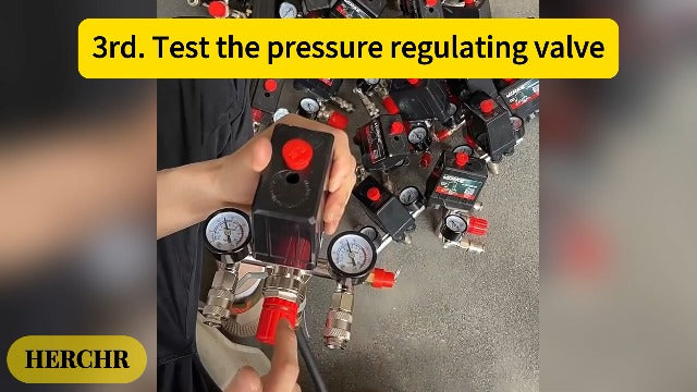 Air Compressor Pressure Valve Switch, 2-G1/4 Connector 0.05-1.2Mpa Air Compressor Pressure Switch Control Valve with G1/8 Gauge 3000L/Min Maximum Flow Air Compressor Regulator
