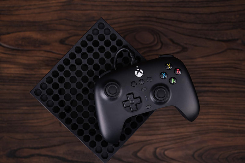 8Bitdo Ultimate Wired Controller for Xbox, Hall Effect Joysticks and Hall Triggers, Compatible with Xbox Series X|S, Xbox One, Windows 10 & Windows 11 - Officially Licensed (Black) Black Hall Effect Joystick