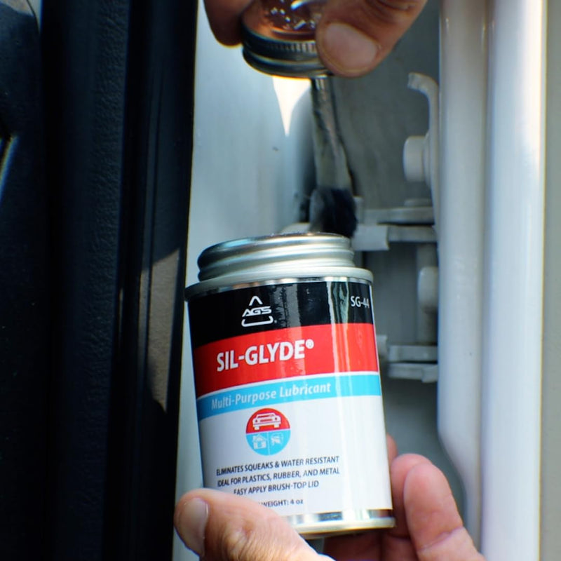 AGS Automotive Solutions SIL-Glyde Brush Top Can Multi-Purpose All-Weather Lubricating Compound for All Surfaces, 4 oz Lubricant Can, Silicone Lubricant, Ensure Friction Resistance 4oz