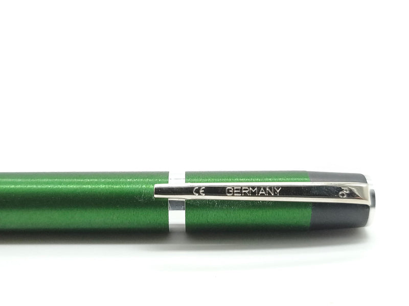 RC Diagnostic Light Pupil Light Aluminum Green with Clip Moment Switch and Incandescent Bulb