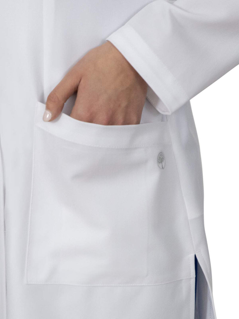 Healing Hands Lab Coat For Woman Coat Fiona with 4 Pockets, Fluid Barrier, Easy Care, and 360° Stretch Fabric 5101 White Medium