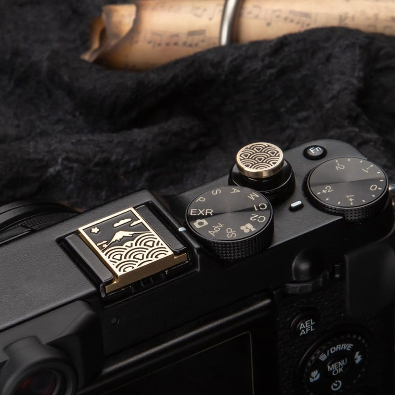 Wave Pattern Camera hot Shoe Cover Camera Shutter Button for Fujifilm X-T50 X-S20 X-S10 X-T4 XT30 for Nikon Z6iii Z7 Z30 Z50 ZF (Brass YH Set) Brass YH Set