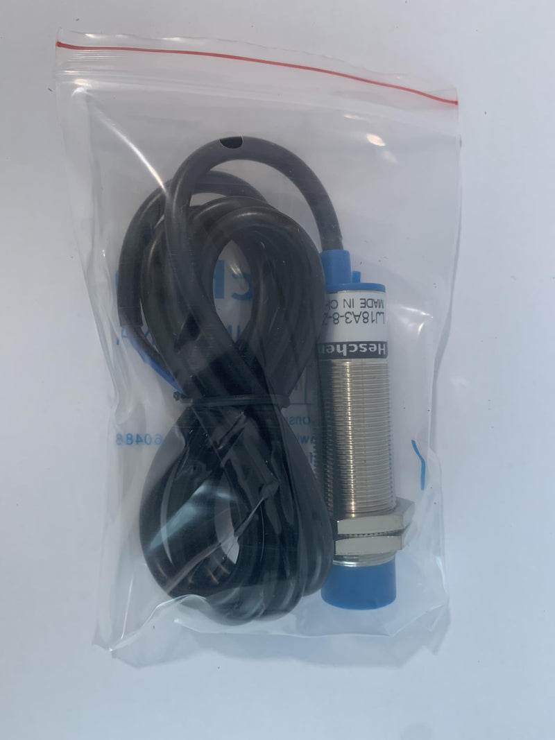Heschen inductive proximity switches with sensor LJ18A3-8-Z/BY, detector 8mm, 10-30VDC, 200mA, PNP NO (normally open), 3 wire