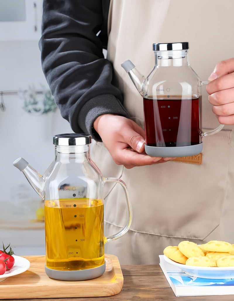 Olive Oil Dispenser High Borosilicate Glass Bottle 18/25 oz Lead-Free with Stainless Steel lid and Vinegar Bottles for Kitchen Cooking Container set (Transparent, Large/750ml) 25 Ounces Transparent