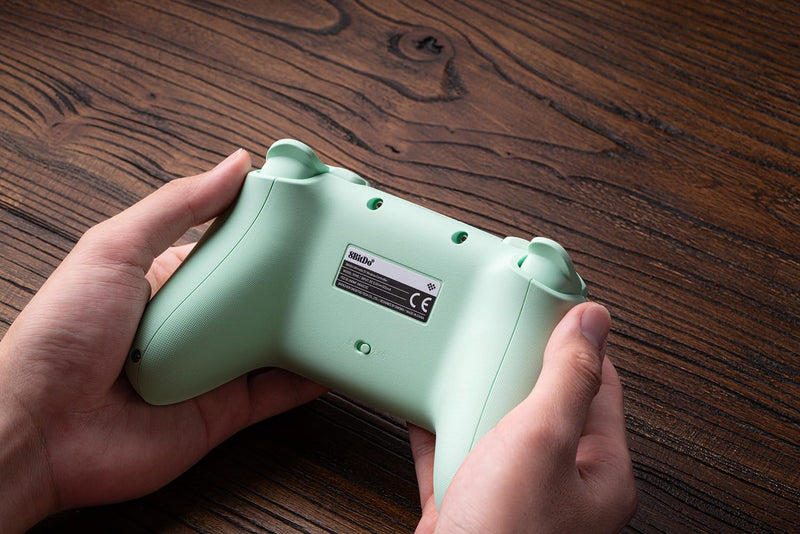 8Bitdo Ultimate 2C Wireless Controller for Windows PC and Android, with 1000 Hz Polling Rate, Hall Effect Joysticks and Triggers, and Remappable L4/R4 Bumpers (Green) Green