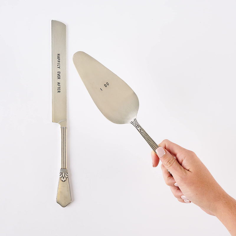 Mud Pie 4635002 Wedding Cake and Knife Serving Set, Silver