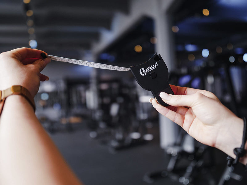 Cravallo® Ergonomic Body Measuring Tape I Circumference Measuring Tape I Fitness Measuring Tape I Sports Measuring Tape I Measuring Tape for Measuring Body Circumferences (DE Version in CM)