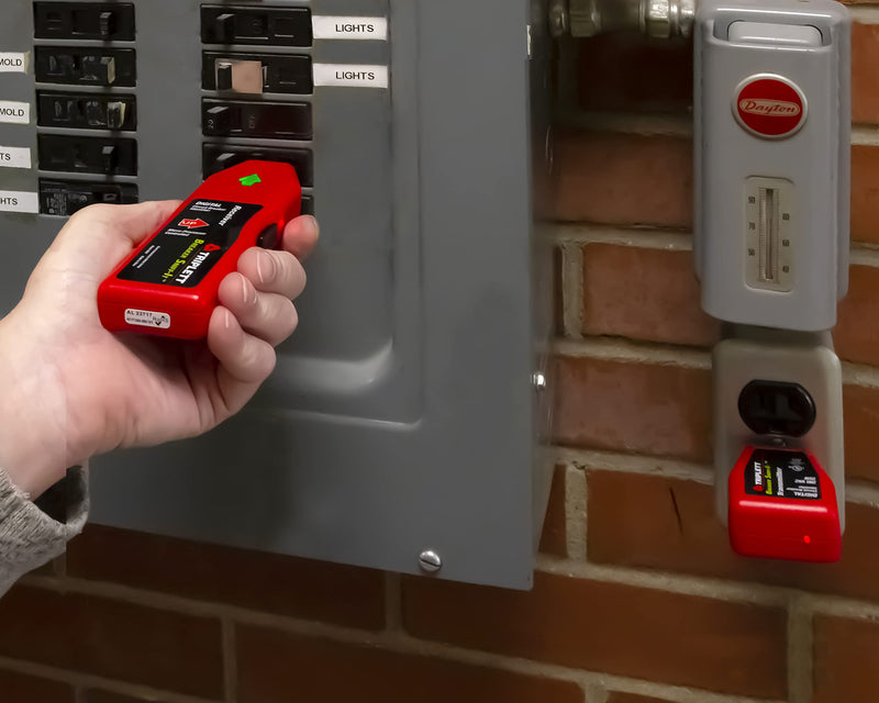 Triplett 9650 Breaker Sniff-It Automatic Circuit Breaker Locator with Audible and Visual Indication