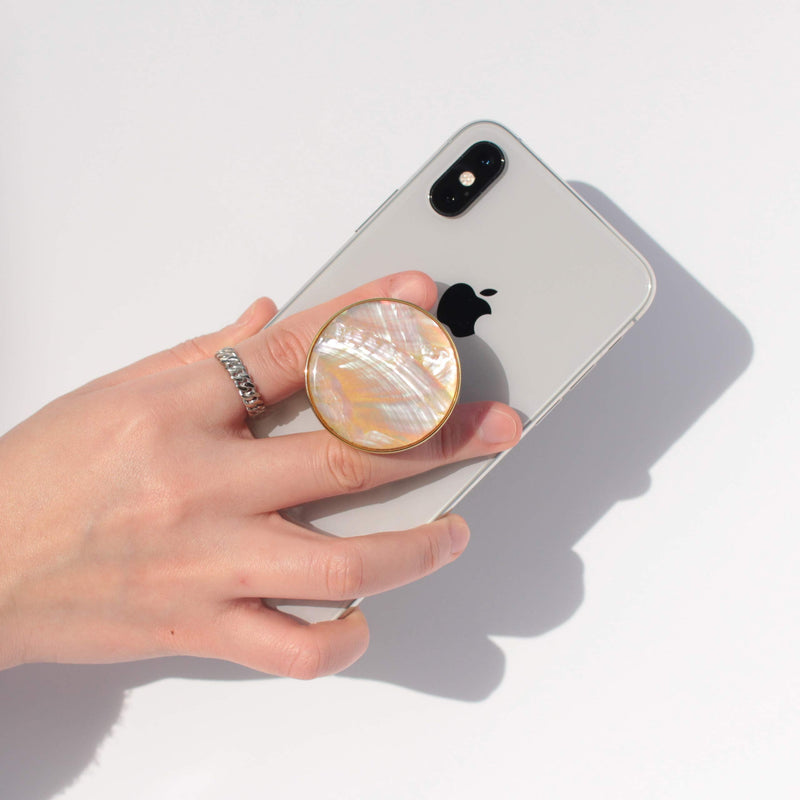 OnTheGrip Cute Natural Seashell Design Round shape Collapsible Mobile Phone Grip Stand Holder for Smartphone Tablet Cell Phone Accessory (Crème) Adhesive type Creme