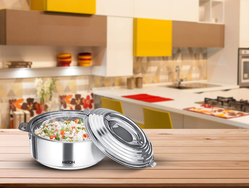 Milton Galaxia 1500 Casserole for hot food, insulated stainless steel hot pot with lid, 50 oz (2000 ml) 1.58 qt, Serving box (bowl, dish) for food and roti Food Warmer Cooler, Silver 2.2 qt / 9 Cups