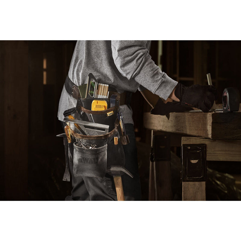 DEWALT Leather Pouch W/Belt One Size