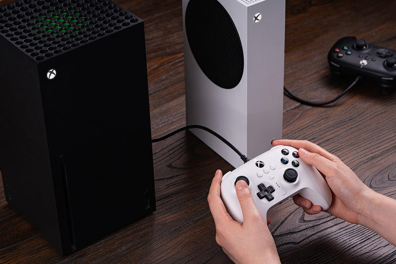 8Bitdo Ultimate Wired Controller for Xbox, Hall Effect Joysticks and Hall Triggers, Compatible with Xbox Series X|S, Xbox One, Windows 10 & Windows 11 - Officially Licensed (Black) Black Hall Effect Joystick