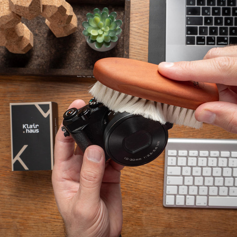 Keyboard Cleaner & Desk Brush - Multi-Use Designer Brush & Screen Cleaner for Computers, Laptops - Dust and Dirt Remover - Perfect for Apple MacBook, Gaming Desk Accessories (goat hair) White Goat Hair