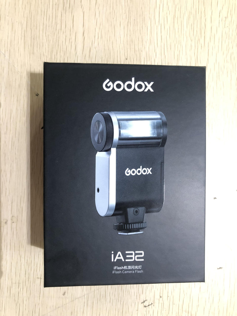 Godox iA32 Camera Flash, Angle Adjustable Flash, GN15 with 8 Levels Flash Power, CCT 6200K±200K Flash for Canon/Sony/Fujifilm/Nikon/Panasonic/Olympus, for Cameras with Single-Contact Hotshoe