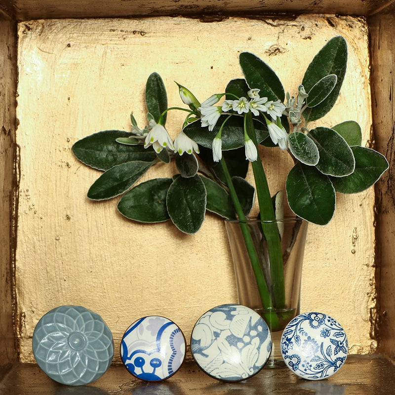 TRINCA-FERRO Set of 6 Ceramic Round Handmade White and Blue Floral Knob for Cabinets Dresser Drawers Laundry Room Closet Doors Knobs for Interior/Exterior | Office | Bedroom | Bathroom | Kitchen | Beckenham