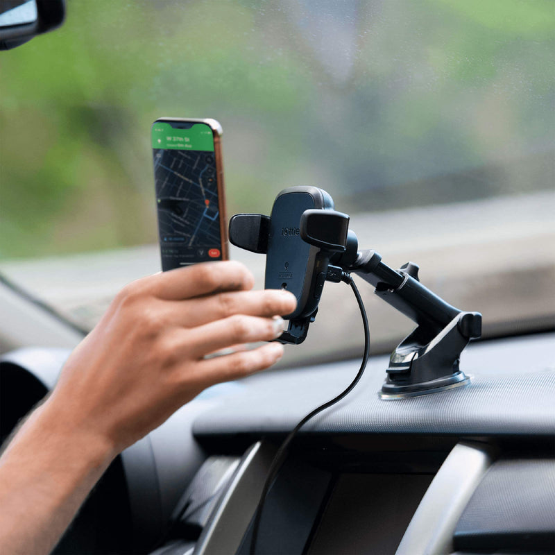 iOttie Auto Sense Qi Wireless Car Charger - Automatic Clamping Dashboard Phone Mount with Wireless Charging for Google Pixel, iPhone, Samsung Galaxy, Huawei, LG, and other Smartphones. Dash & Windshield AutoSense 1