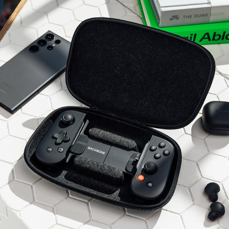 Backbone One Carrying Case - Protect your Backbone One in style, at home or on The move Black