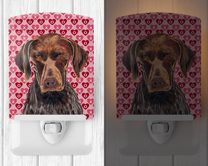 Caroline's Treasures SC9244CNL German Shorthaired Pointer Hearts Love and Valentine's Day Ceramic Night Light Compact, UL-Certified, Ideal for Bedroom, Bathroom, Nursery, Hallway, Kitchen, 6x4x3, MUL