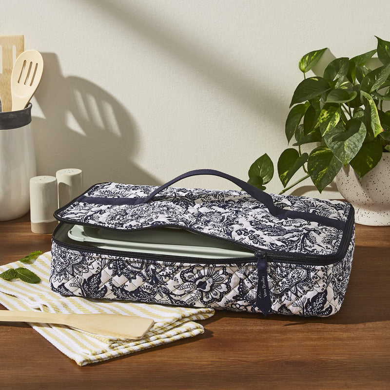 Vera Bradley Women's Cotton Heat Resistant Casserole Carrier One Size Java Navy & White - Recycled Cotton