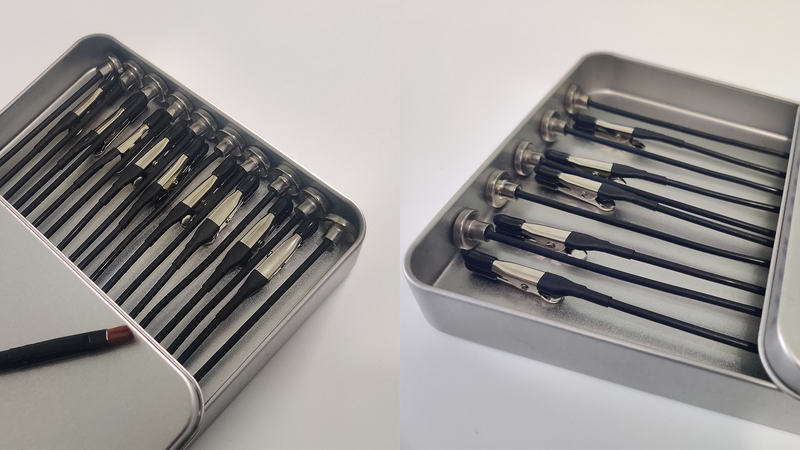 Third Hand Soldering Set - 10 Crocodile Clips with Magnetic Base, Iron Box | 10 clips with rubber protection, flexible arm & magnetic base, iron box as a base. Ideal for soldering, circuit board holders & model making. Kleine-Schwarz