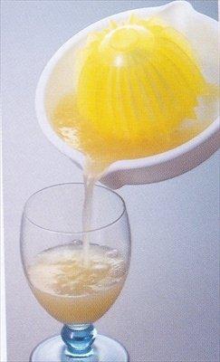 JapanBargain 1816, Japanese Citrus Lemon Orange Grapefruit Juicer Manual Hand Squeezer BPA Free Made in Japan