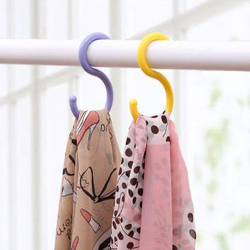 18Pcs Colorded S Shaped Hooks Plastic Hanging Hooks Holder Rack Hooks for Shirt Towel Dress Bag Clothes Hanger Hook and Kitchenware Spoons Etc