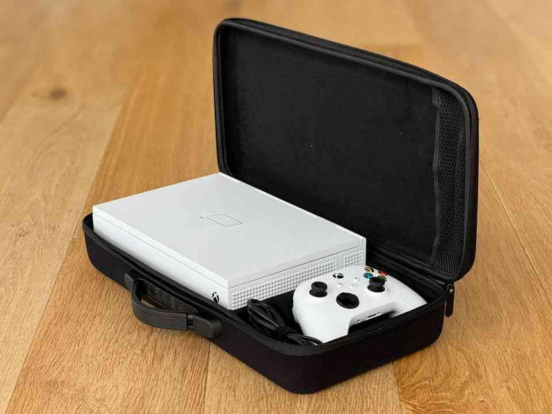 UPspec Gaming xScreen Case - Designed for the xScreen while attached to the Xbox Series S, plus an Xbox controller, the Xbox USB cable and power cable (not included)