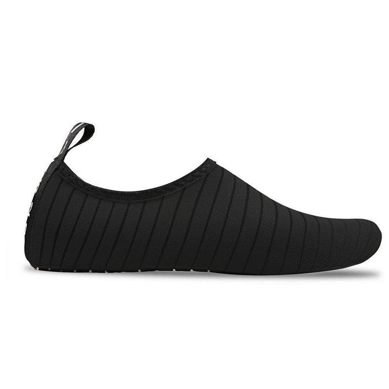 Womens and Mens Kids Water Shoes Barefoot Quick-Dry Aqua Socks for Beach Swim Surf Yoga Exercise 3.5-4 Tw.black