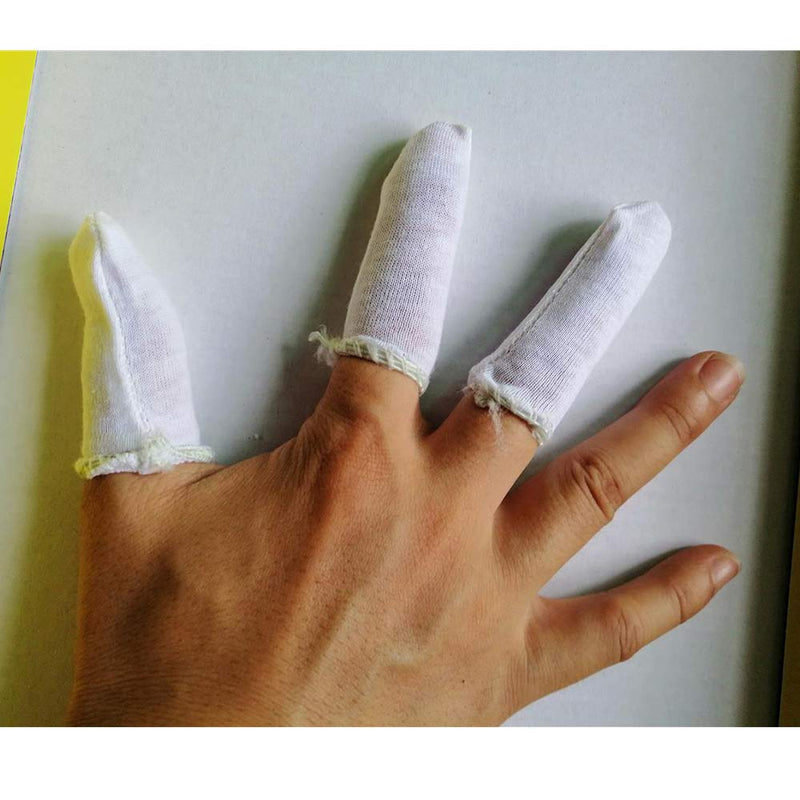 200 Pcs Cotton Finger Cots Small Finger Guards Hand Thumb Fingertips Sleeves Protector by EORTA, Comfortable, Breathable, Absorb Sweat, Reusable, Protect The Wound from Infection, White, Very Small