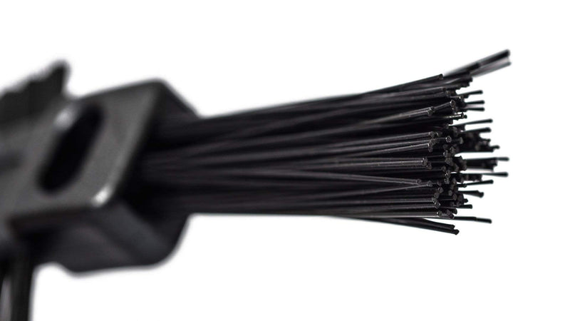 Muc Off Claw Brush - Bike Cleaning Brush with Three Heads and Durable Nylon Bristles - Perfect for Cleaning Chains, Cassettes and Sprockets
